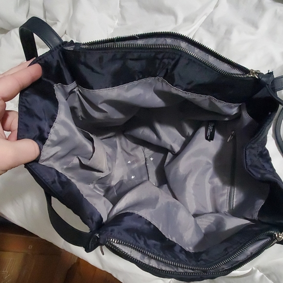 Large tote - Picture 4 of 5